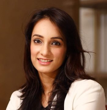 dr tania 1-cropped3
